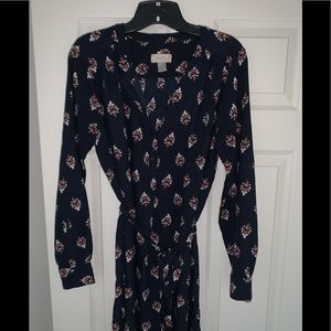 Loft Women's Long Sleeved Tie Waist Dress